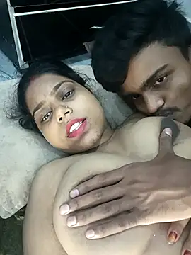 Snapshot of Mis_jay chatting on 10/21/25, 07:03 Mis jay online show from 10/21/25, 07:03