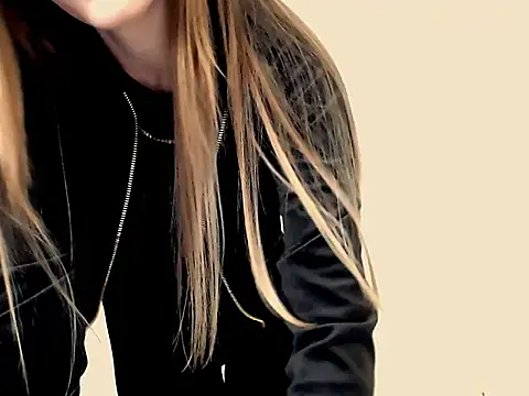 Doll Angelina online show from 09/23/25, 06:05