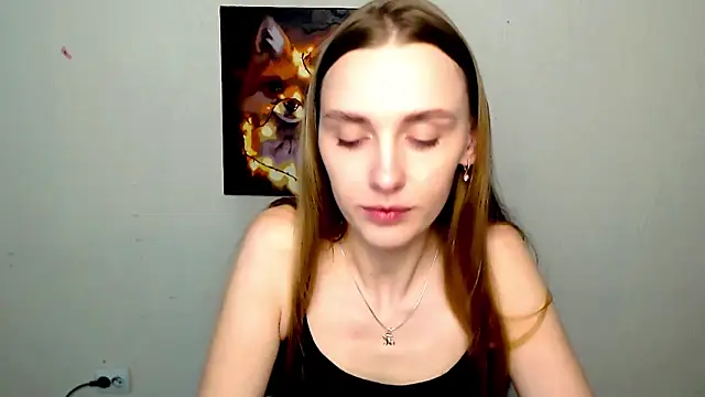 Snapshot of Doll_Angelina chatting on 05/23/26, 05:45 Doll Angelina online show from 05/23/26, 05:45