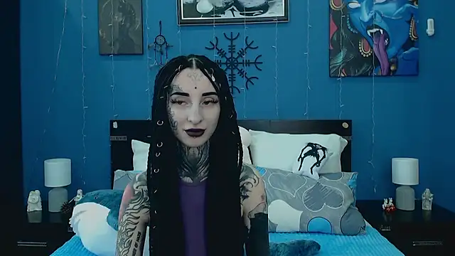 Velvetbat online show from 04/14/26, 07:03