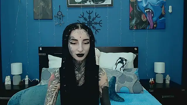 Snapshot of Velvetbat chatting on 04/23/26, 06:58 Velvetbat online show from 04/23/26, 06:58