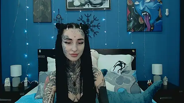 Snapshot of Velvetbat chatting on 05/03/26, 07:03 Velvetbat online show from 05/03/26, 07:03