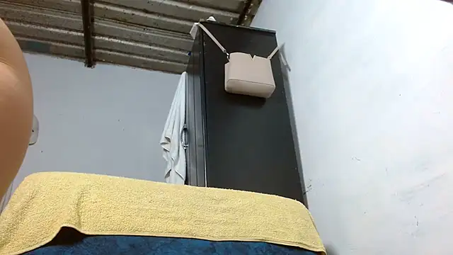 Allyson Mature online show from 03/15/26, 04:40