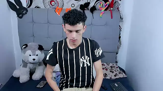 jeims hotboy online show from 09/11/25, 03:17