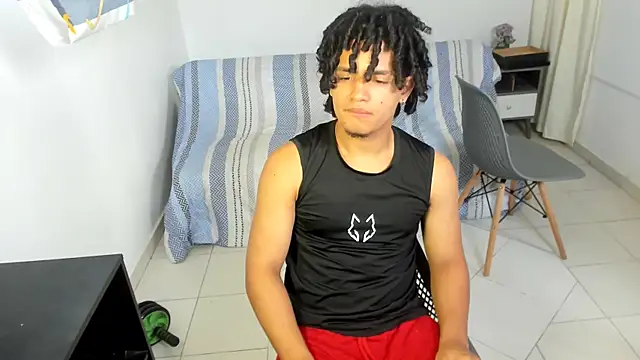 Snapshot of samxx_muscle chatting on 07/26/26, 01:29 samxx muscle online show from 07/26/26, 01:29