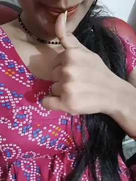 Snapshot of Eshwari_Chopra chatting on 06/20/26, 12:03 Eshwari Chopra online show from 06/20/26, 12:03