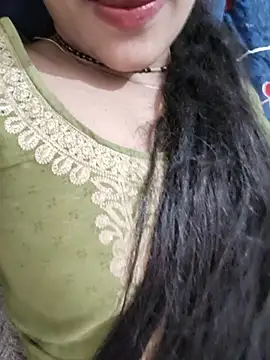 Snapshot of Eshwari_Chopra chatting on 07/11/26, 06:21 Eshwari Chopra online show from 07/11/26, 06:21