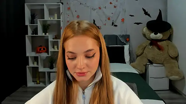 Snapshot of MelanieAlves chatting on 11/04/25, 06:40 MelanieAlves online show from 11/04/25, 06:40