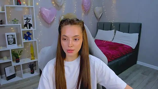 MelanieAlves online show from 03/09/26, 06:01