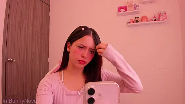 Snapshot of ImBunnyNova chatting on 06/25/26, 02:43 ImBunnyNova online show from 06/25/26, 02:43