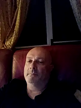 Alexis Bull online show from 04/29/26, 11:00