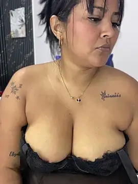 sashaoficial  online show from 03/11/26, 11:22