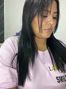 sashaoficial  online show from 03/18/26, 12:14