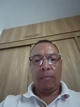 Snapshot of OrionStone chatting on 03/23/25, 03:43 OrionStone online show from 03/23/25, 03:43