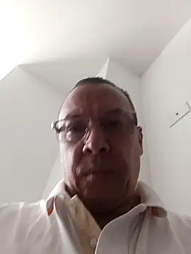 Snapshot of OrionStone chatting on 09/08/25, 08:08 OrionStone online show from 09/08/25, 08:08