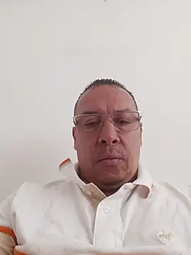 Snapshot of OrionStone chatting on 10/08/25, 08:06 OrionStone online show from 10/08/25, 08:06