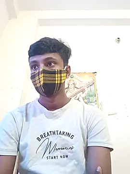 Snapshot of _fucker_18 chatting on 10/15/25, 10:26 fucker 18 online show from 10/15/25, 10:26