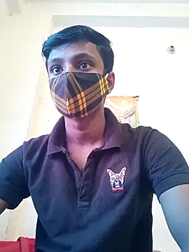 Snapshot of _fucker_18 chatting on 11/17/25, 07:58 fucker 18 online show from 11/17/25, 07:58