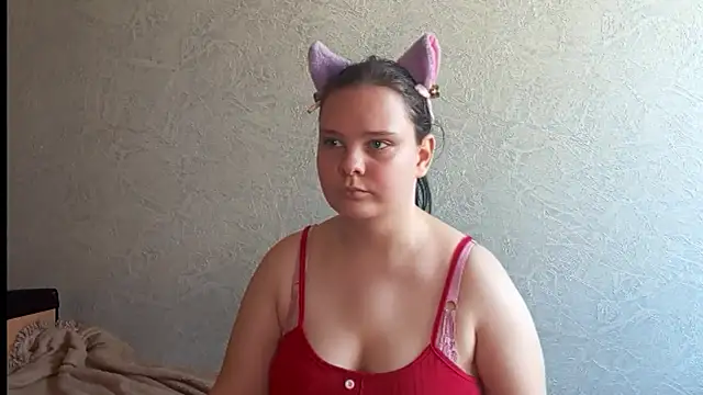 SweetPiggyx online show from 05/09/26, 01:38
