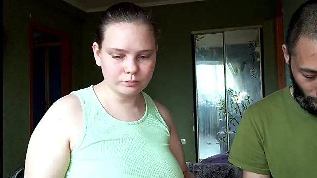 SweetPiggyx online show from 05/11/26, 02:23
