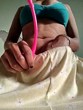 Desi Bhabi 01 online show from 12/01/25, 03:33