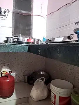 Desi Bhabi 01 online show from 12/04/25, 02:37