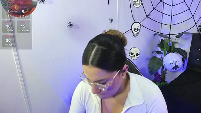 saaya tay online show from 10/25/25, 03:03