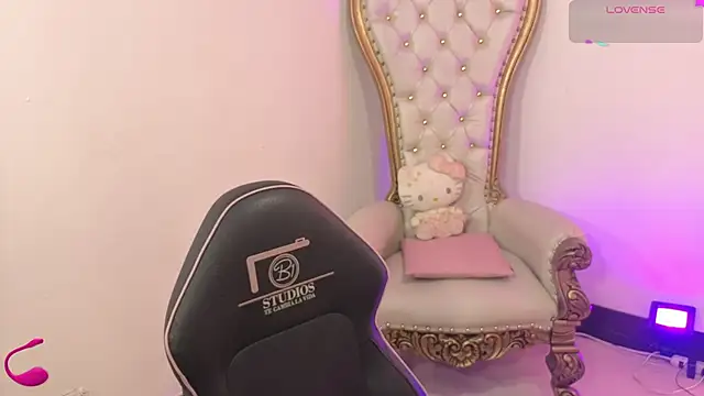 saaya tay online show from 11/21/25, 03:16