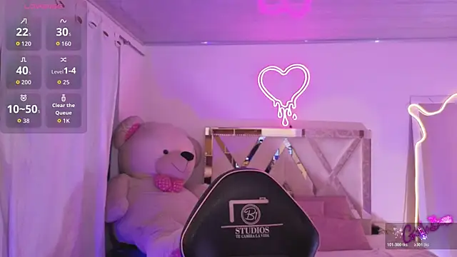 saaya tay online show from 04/10/26, 03:23