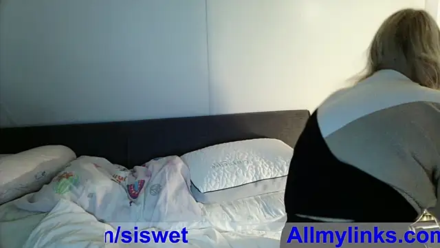 siswett online show from 12/05/25, 01:09