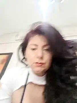 lunadicty online show from 04/12/26, 08:25