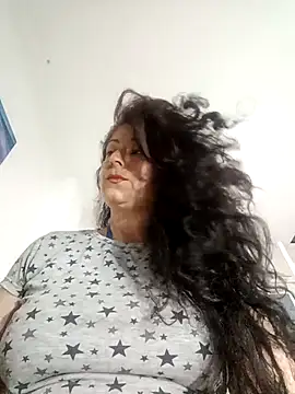 Snapshot of lunadicty chatting on 05/08/26, 03:34 lunadicty online show from 05/08/26, 03:34