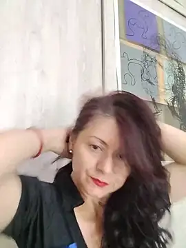 Snapshot of lunadicty chatting on 05/12/26, 09:34 lunadicty online show from 05/12/26, 09:34
