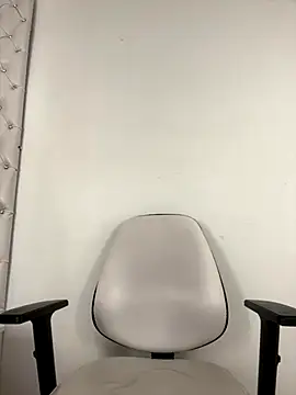 PapiStan online show from 10/25/25, 10:37