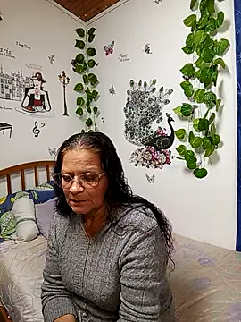 katrina perez online show from 04/16/26, 10:12