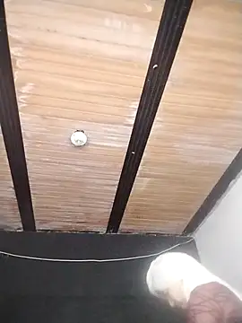 Cerecitaa02  online show from 10/18/25, 11:11