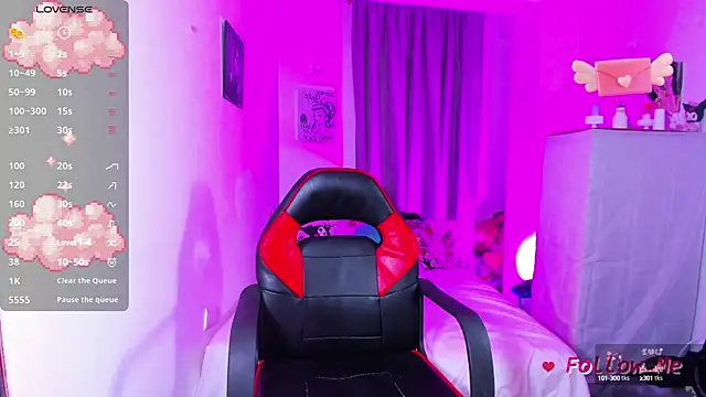 Snapshot of SkylerBennet chatting on 09/11/25, 03:06 SkylerBennet online show from 09/11/25, 03:06