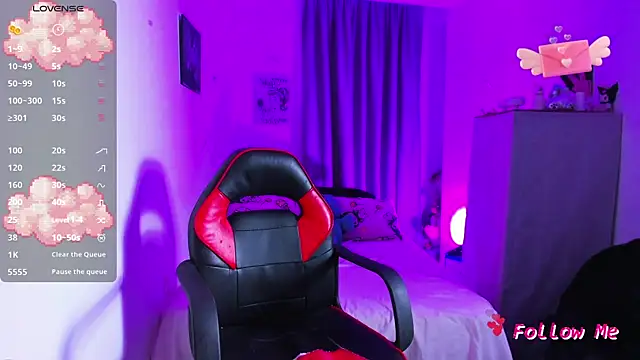 Snapshot of SkylerBennet chatting on 09/23/25, 03:53 SkylerBennet online show from 09/23/25, 03:53