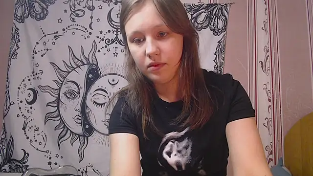 Thighswithspikes online show from 09/23/25, 09:34