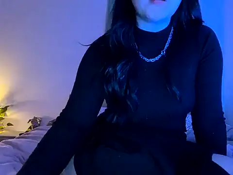 MoonlitLust online show from 03/13/26, 10:27