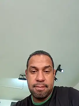 elnegro707070 online show from 12/04/25, 11:30