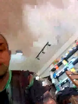 elnegro707070 online show from 12/22/25, 12:35