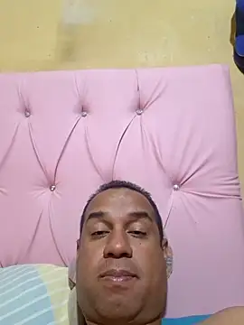 elnegro707070 online show from 02/12/26, 02:28