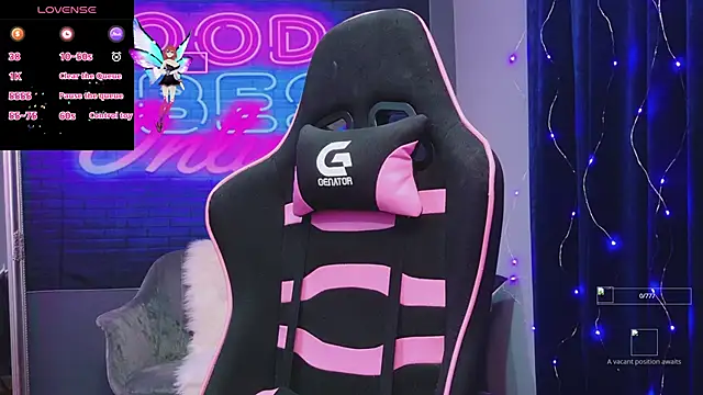 AlessiaCroft online show from 10/30/25, 05:09