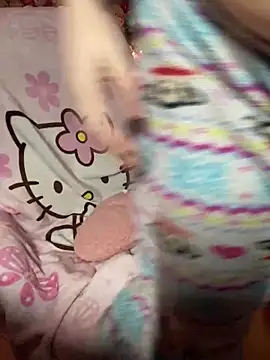 w3tkittty online show from 02/08/26, 09:29