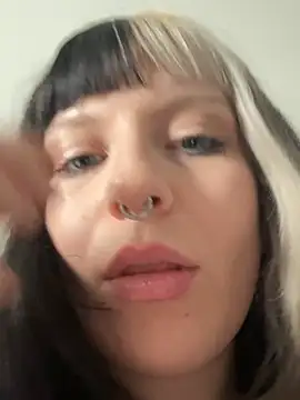 kittlunixx online show from 05/05/26, 02:47