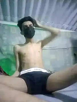 HannanKhan25 online show from 09/17/25, 07:37