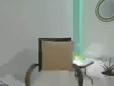 Snapshot of Alicia_Montess chatting on 11/29/25, 08:45 Alicia Montess online show from 11/29/25, 08:45