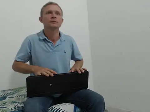 hot mann11 online show from 03/21/25, 09:56