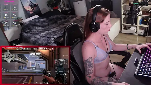 Horny Makima online show from 09/20/25, 11:22